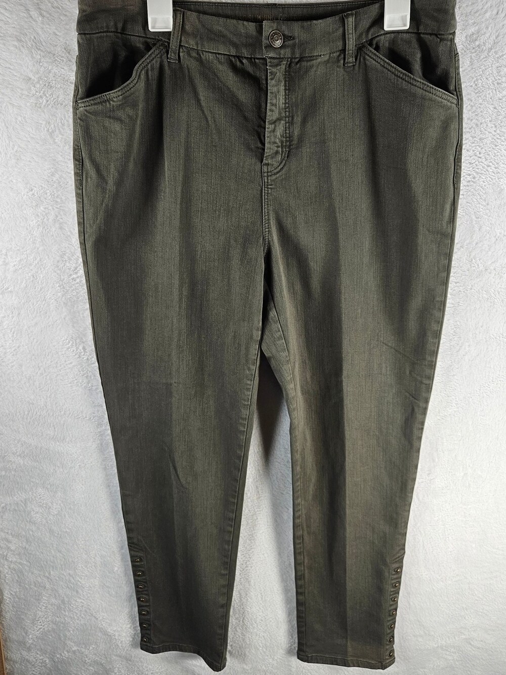 Chico's So Slimming Girlfriend Ankle Pants Women's Olive Size 2